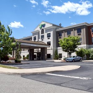 Holiday Inn Express Hotel & Suites Newton Sparta, An Ihg Hotel